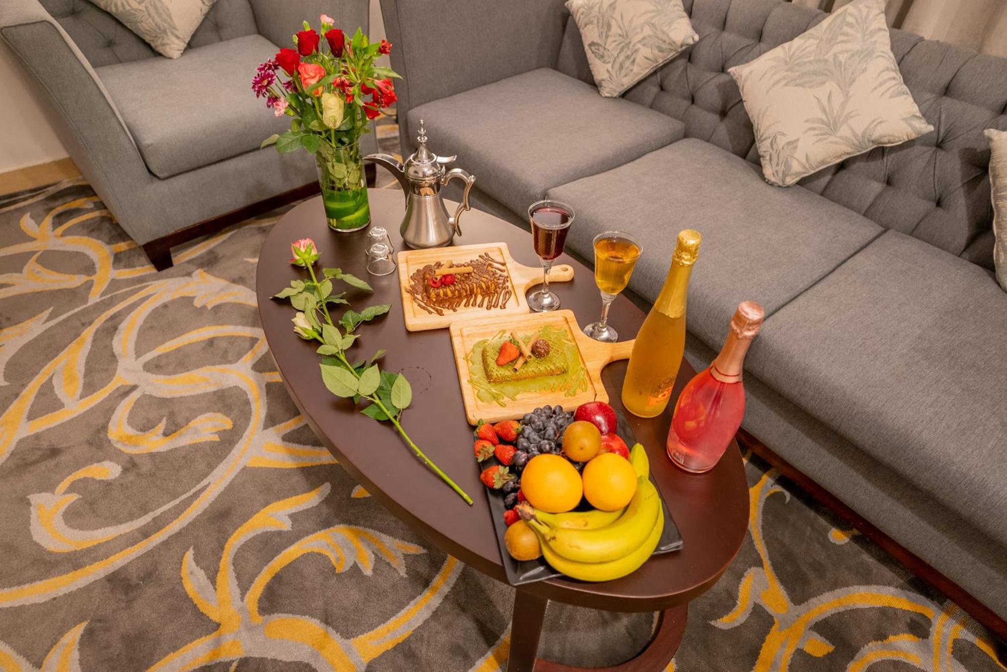 Laten Suites Al Naseem เจดดาห์ ภายนอก รูปภาพ