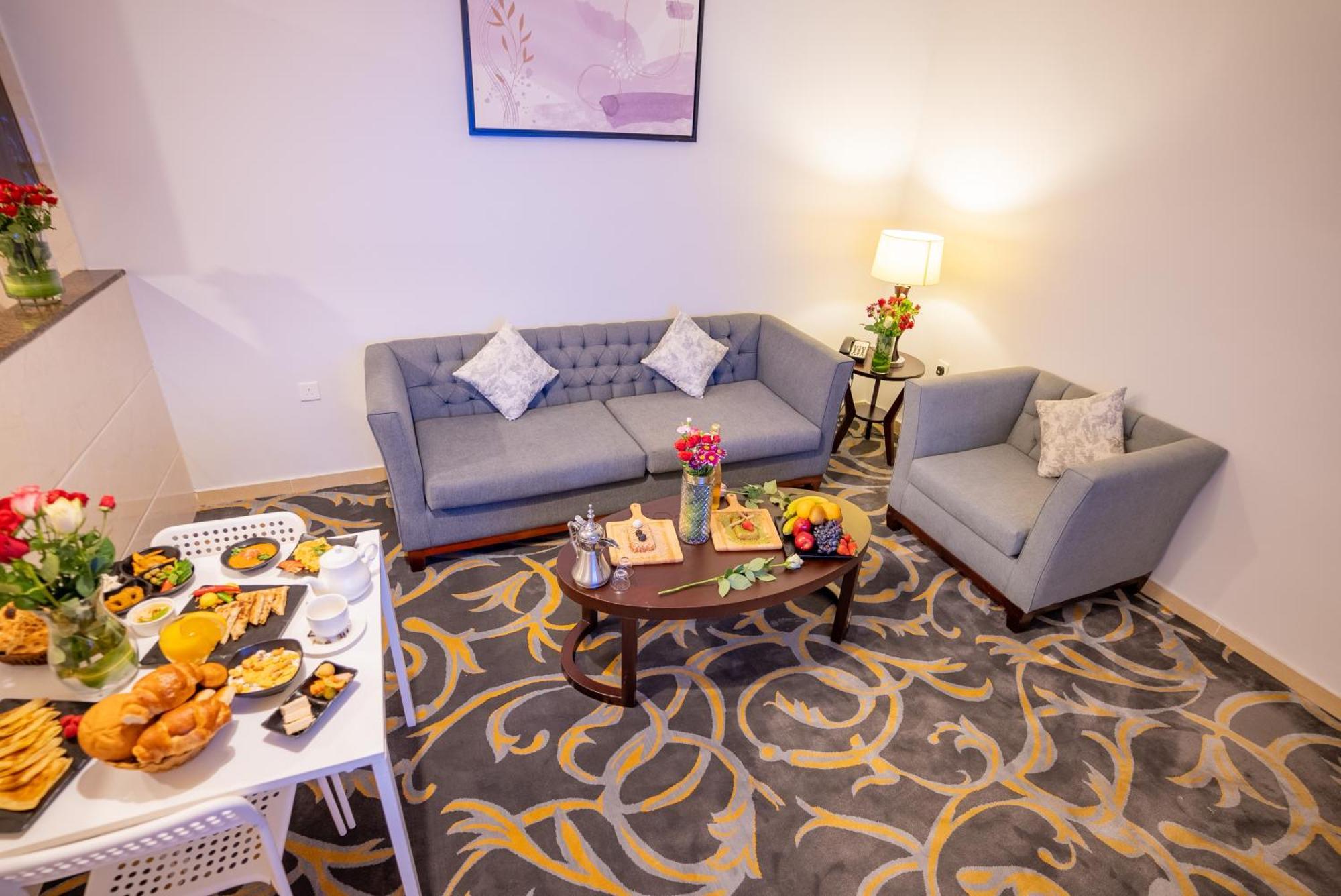 Laten Suites Al Naseem เจดดาห์ ภายนอก รูปภาพ